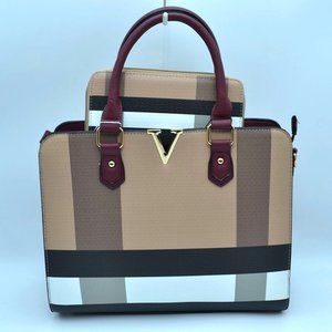 Ladies handbag with wallet